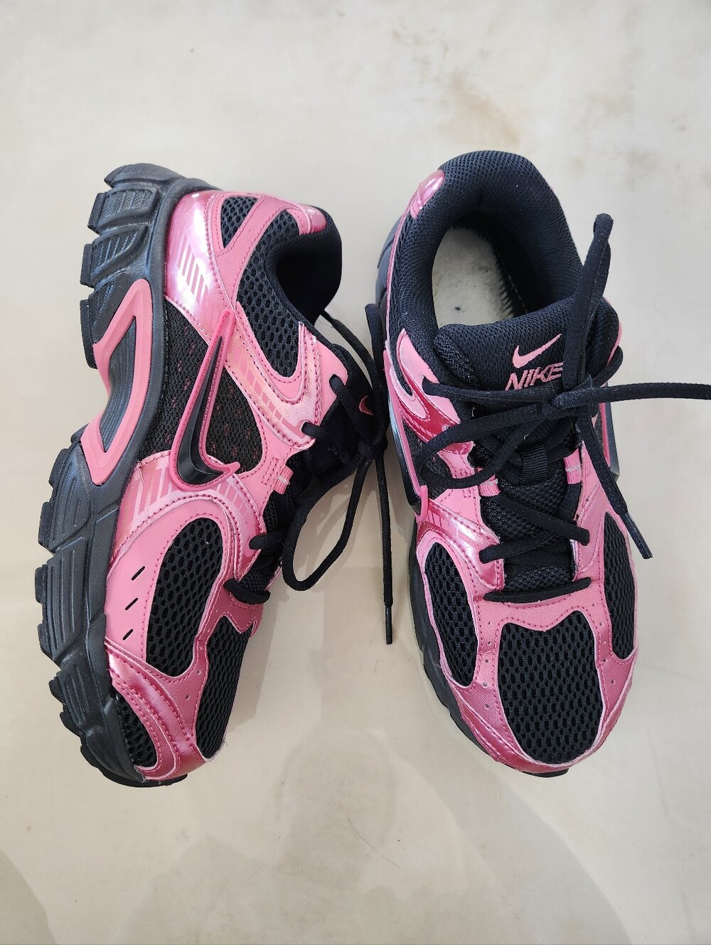 NIKE Pink Black Sneakers Shoes Size Womens 9.5
